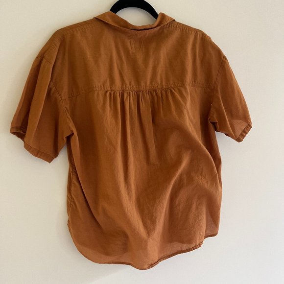 Gap Short-Sleeve Blouse - Picture 3 of 6